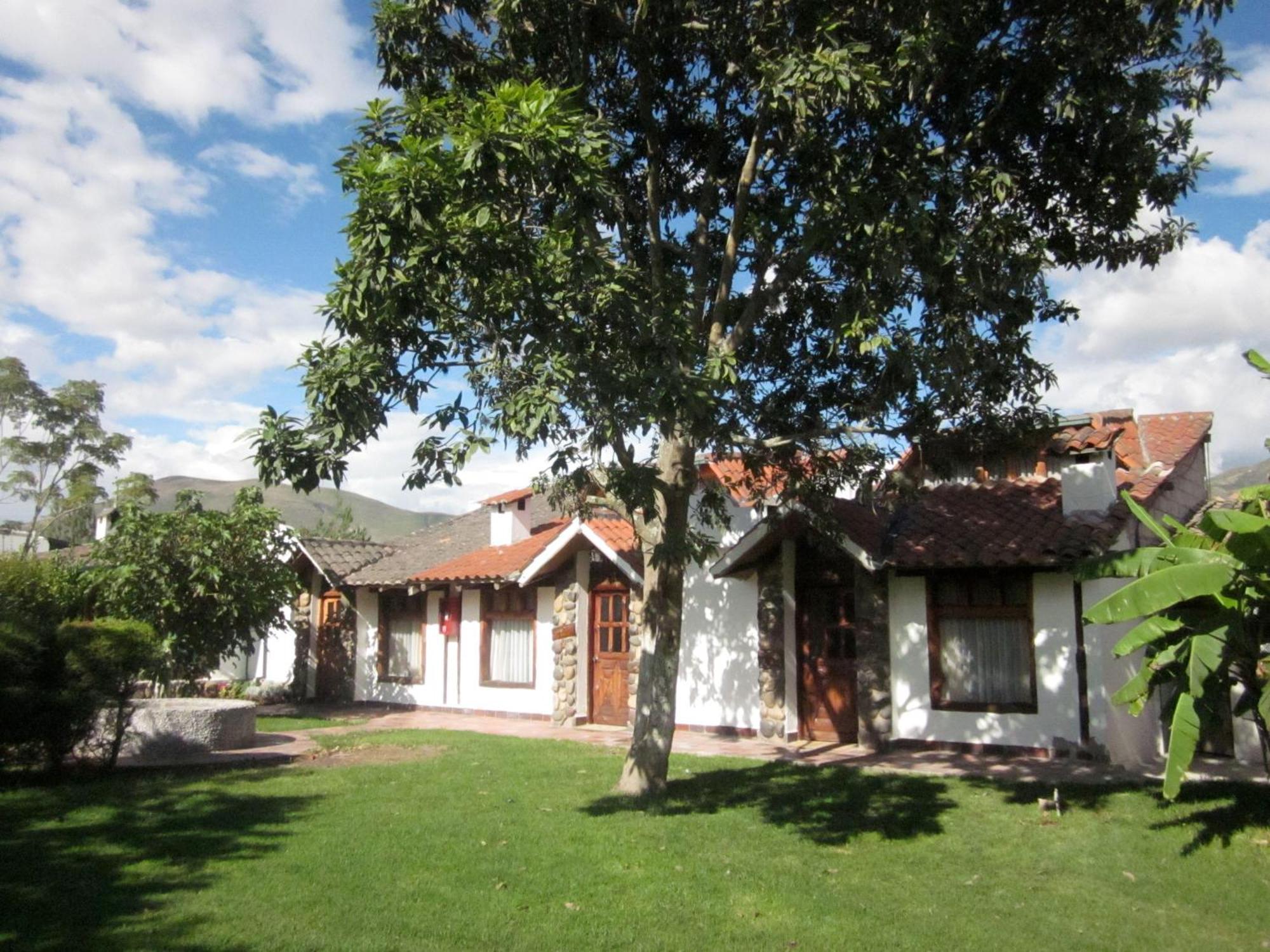 La Quinta San Andres Hotel Ибара Екстериор снимка