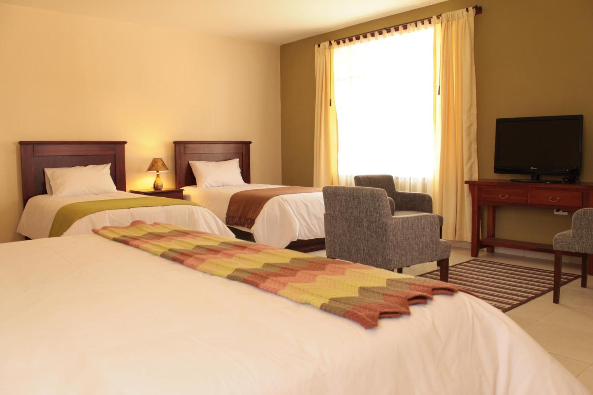 La Quinta San Andres Hotel Ибара Екстериор снимка