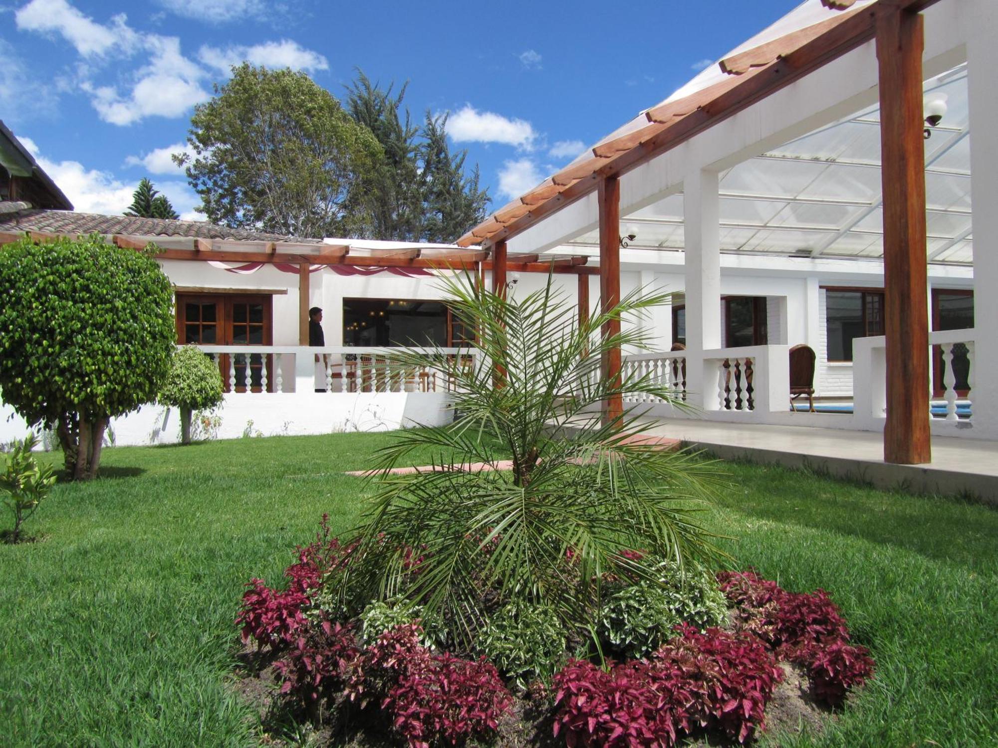La Quinta San Andres Hotel Ибара Екстериор снимка