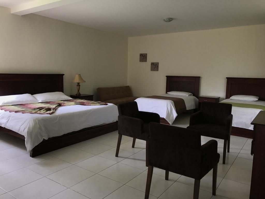 La Quinta San Andres Hotel Ибара Екстериор снимка