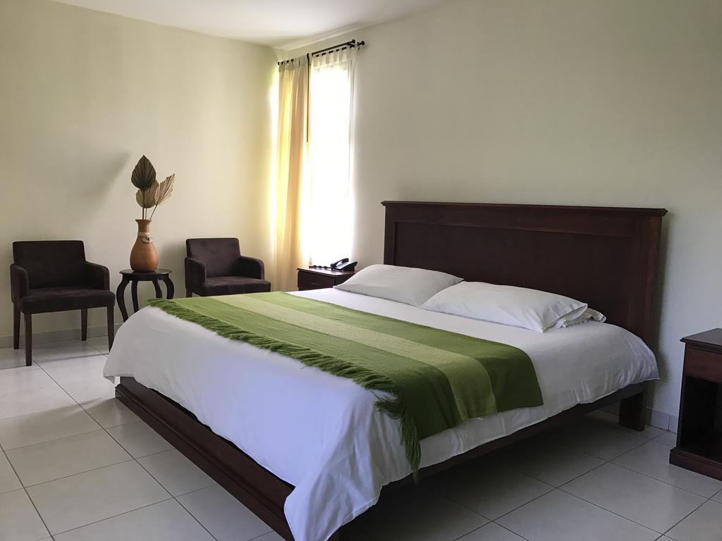 La Quinta San Andres Hotel Ибара Екстериор снимка
