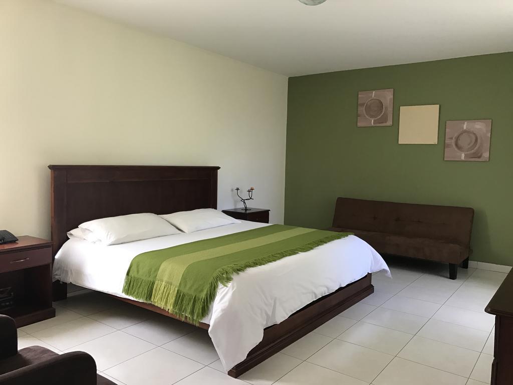 La Quinta San Andres Hotel Ибара Екстериор снимка