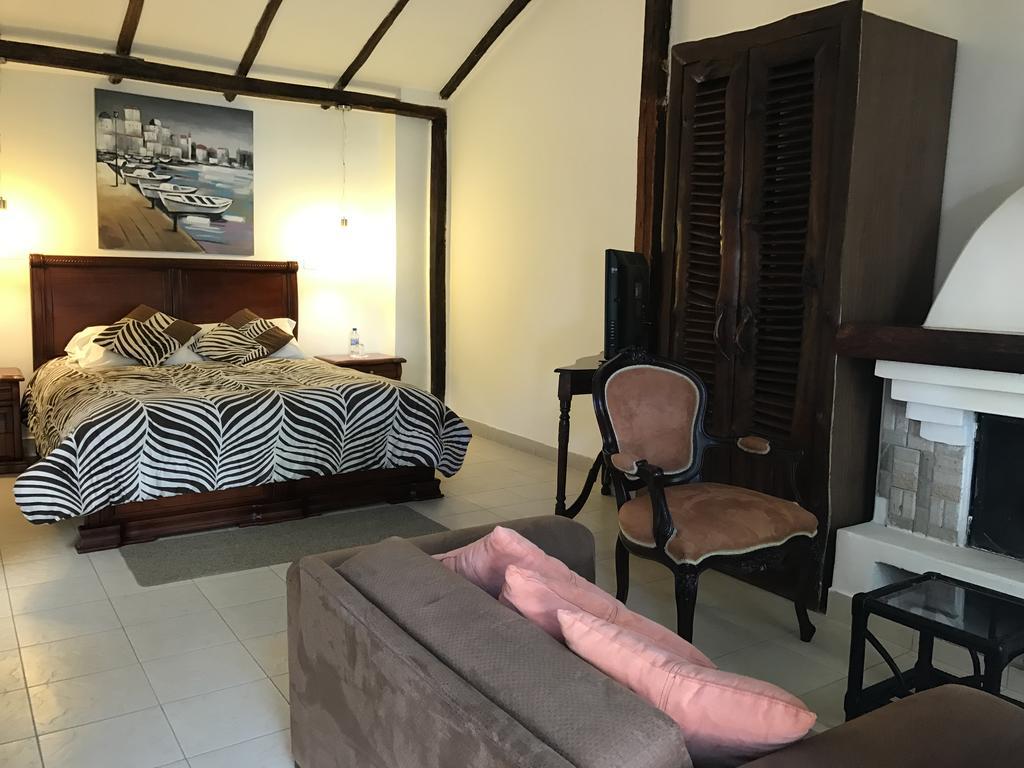 La Quinta San Andres Hotel Ибара Екстериор снимка